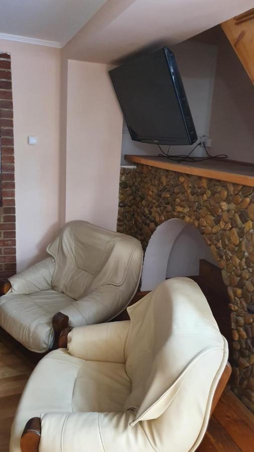 Pensiune Restaurant Ovidiu Valea lui Mihai Exterior photo